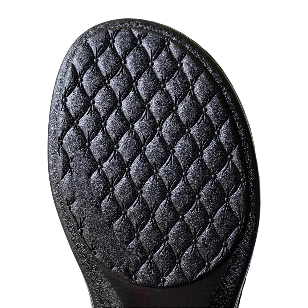 Aravon Black Metallic Suede Cambridge 2 Strap Sandal - Picture 11 of 14